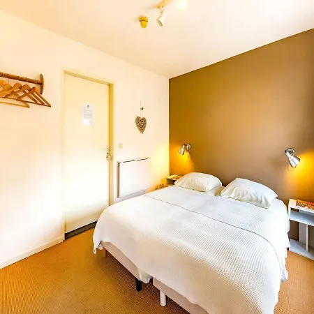 Magnificent In Sint Martens Voeren With Garden Holiday home Berg (Limburg)