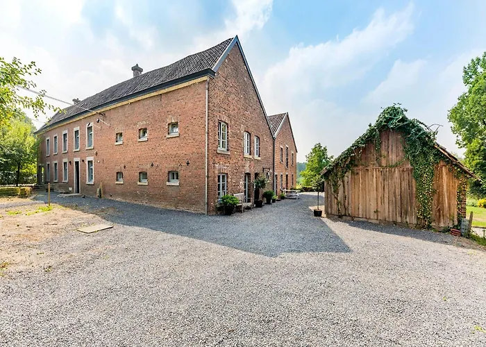 De Appelgaard Voeren Estate